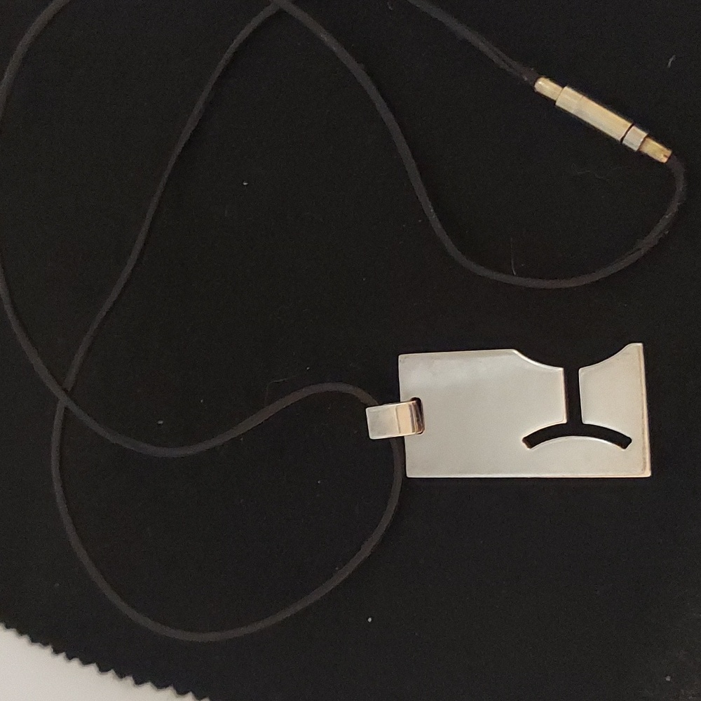 GUCCI Pisces Star Sign Horoscope Necklace 20" Silver 925 COA